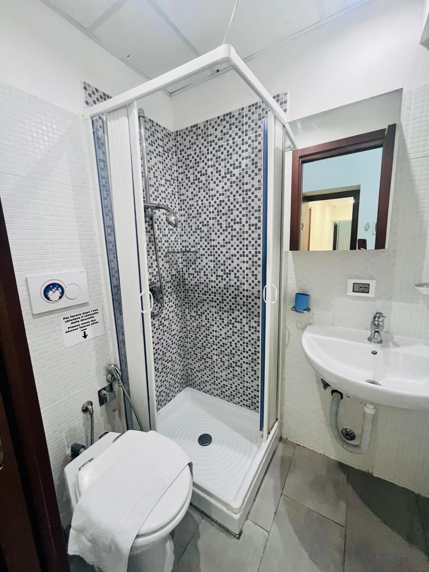 Grandis Rooms Rome Extérieur photo